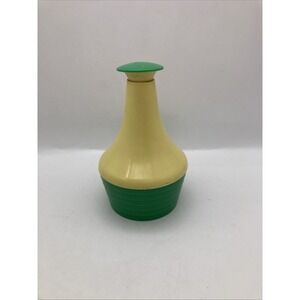 Vintage 1950's Gothamware Green & Yellow Ironing Laundry Sprinkler Made In USA